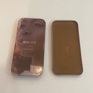 Maskcara (now Seint) Mirage Highlight Shade